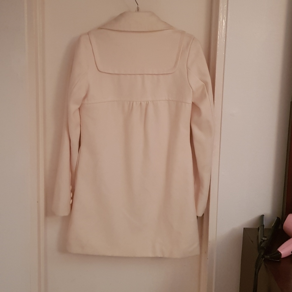 Ivory Coat - Picture 2 of 3
